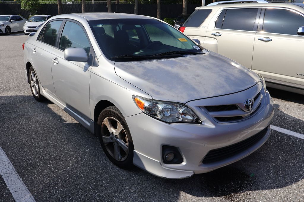 Thumbnail: 2012 Toyota Corolla - 5