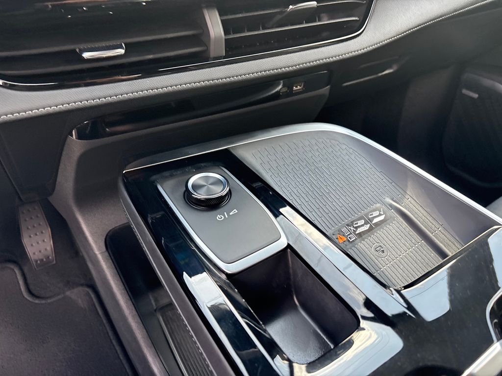 Used Car 2025 Buick Enclave  Preferred For Sale Under $40,000 In Austin, Texas