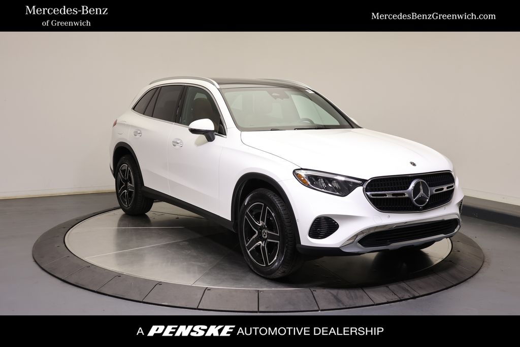 Thumbnail: 2027 Mercedes-Benz GLC - 1