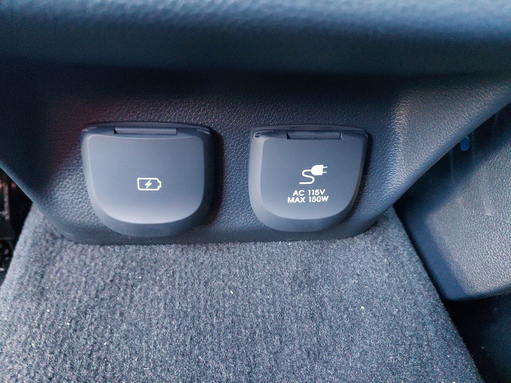 Thumbnail: 2026 Genesis GV70 - 29