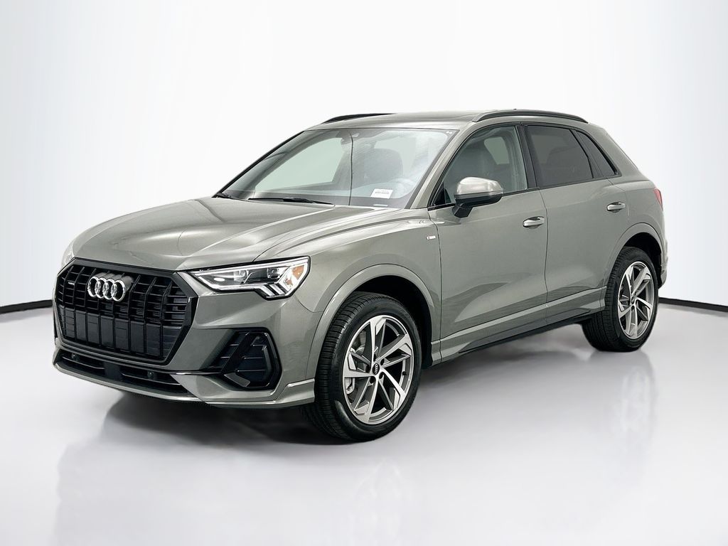 Thumbnail: 2025 Audi Q3 - 1