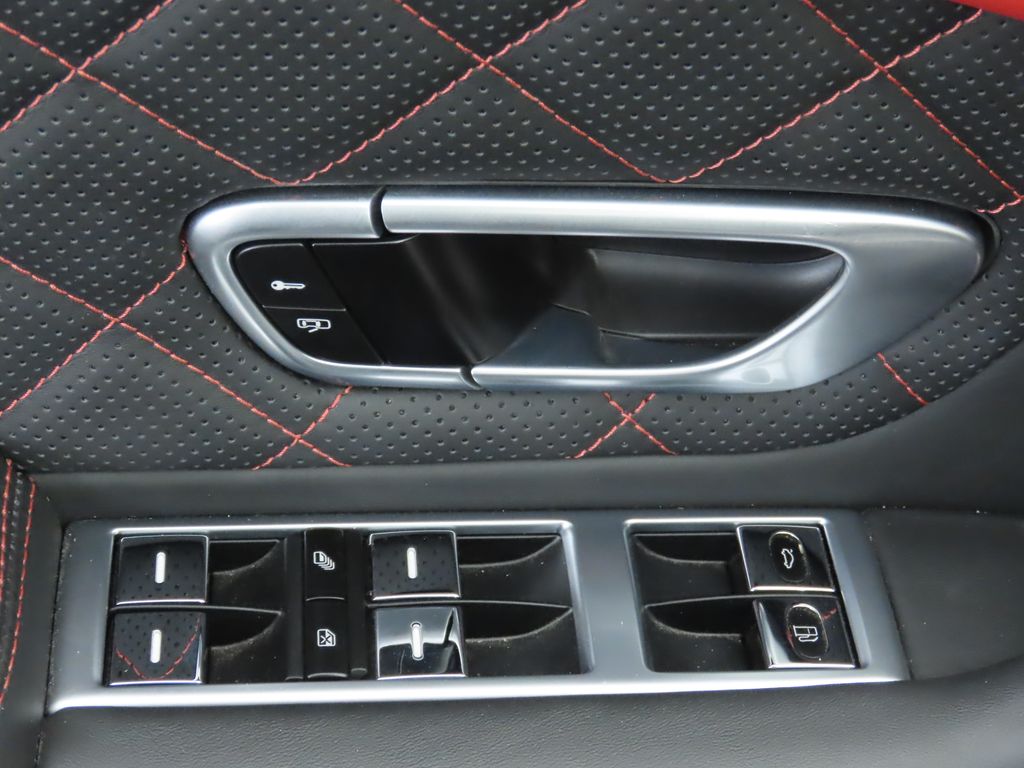 Thumbnail: 2016 Bentley Continental - 31