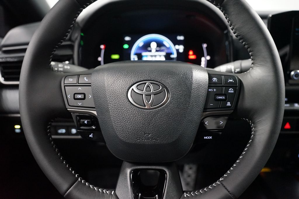 Thumbnail: 2026 Toyota Camry - 12