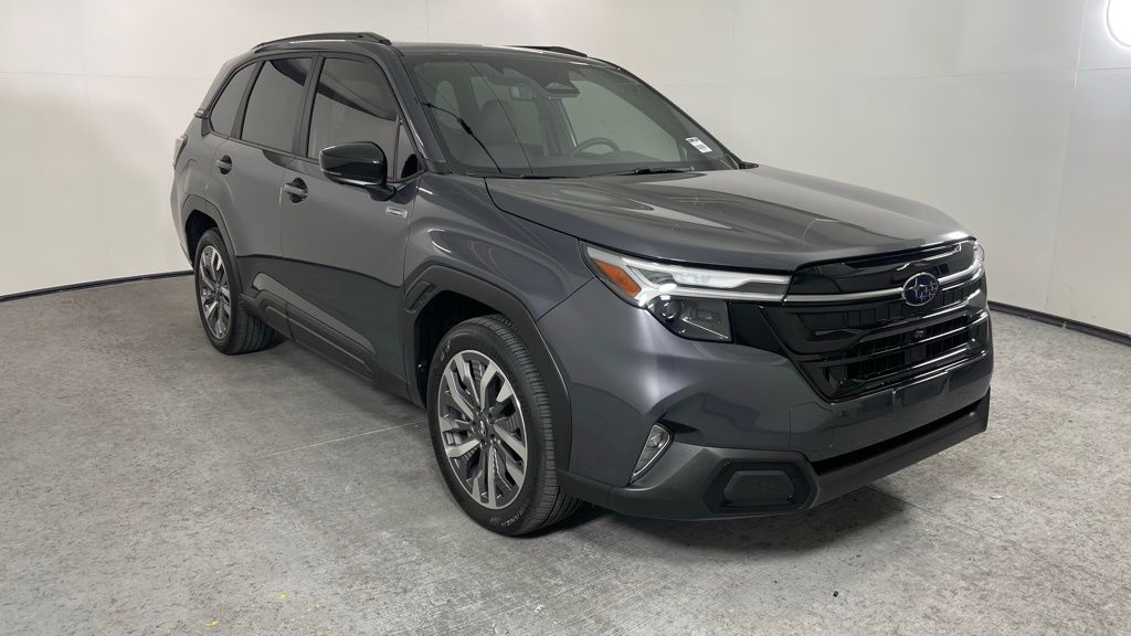 2025 Subaru Forester Hybrid Touring AWD
