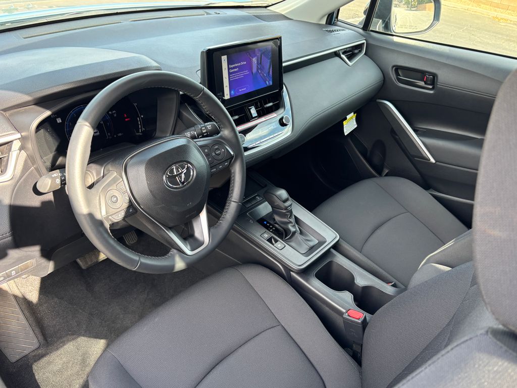 Thumbnail: 2026 Toyota Corolla Cross - 9