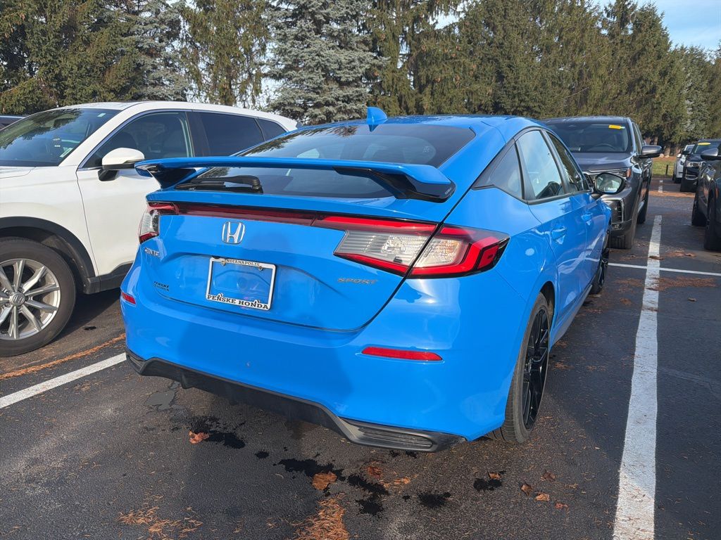 Thumbnail: 2023 Honda Civic - 3