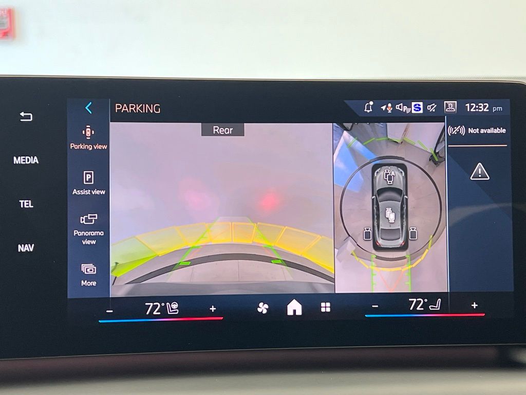 Thumbnail: 2026 BMW 2 Series - 14