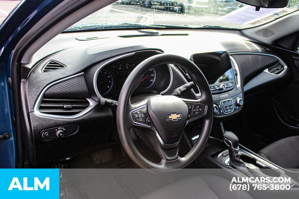 Used 2024 Blue Chevrolet LT image 20