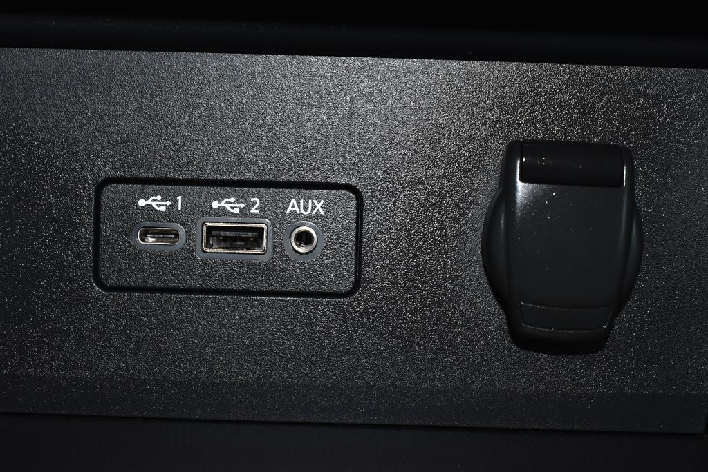 2023 Nissan Sentra SV 21