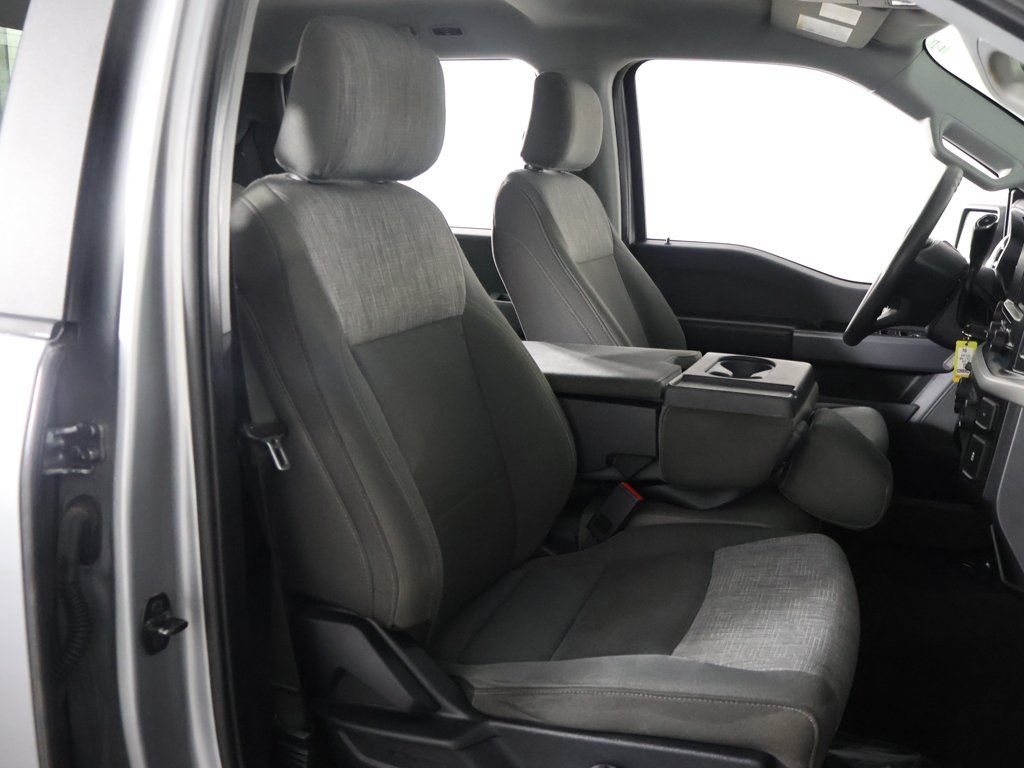Used 2022 Silver Ford XLT image 28