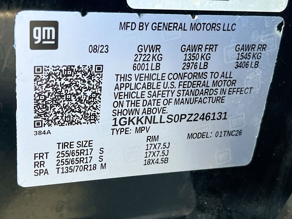 Used 2023 Black GMC AT4 image 36