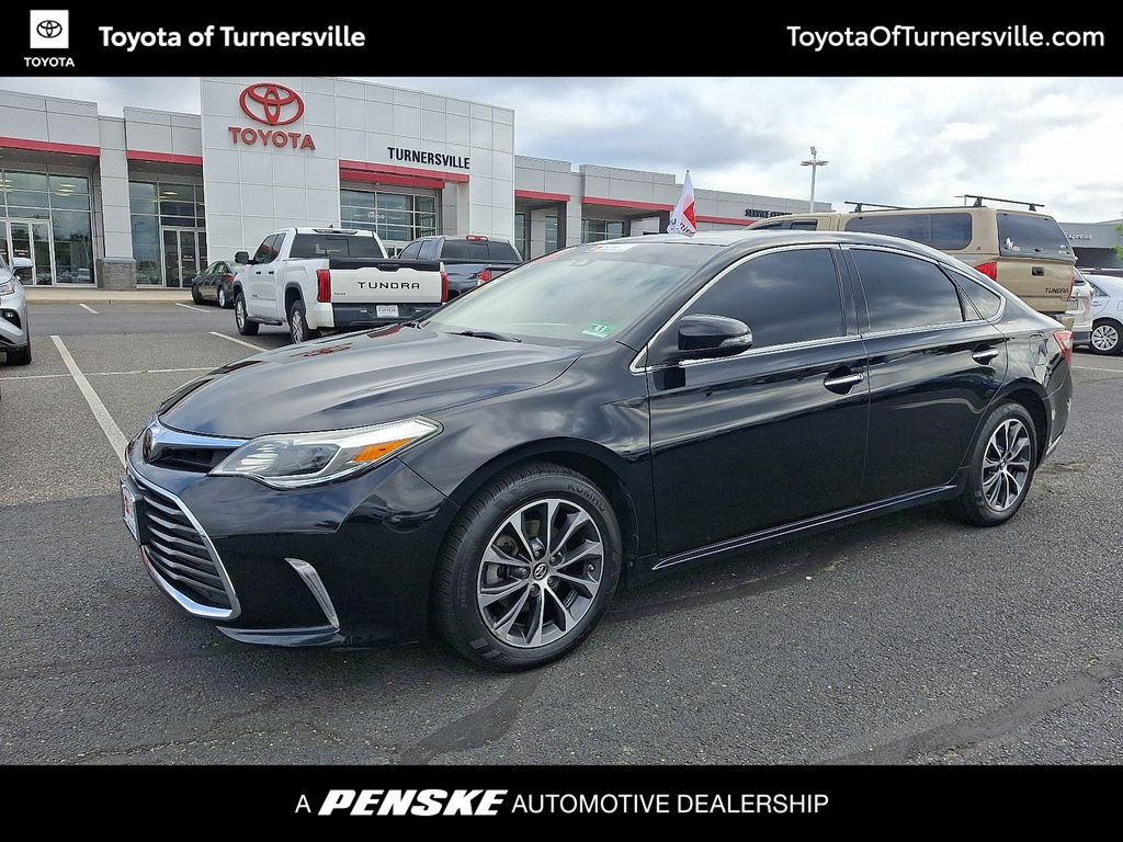 Thumbnail: 2018 Toyota Avalon - 1