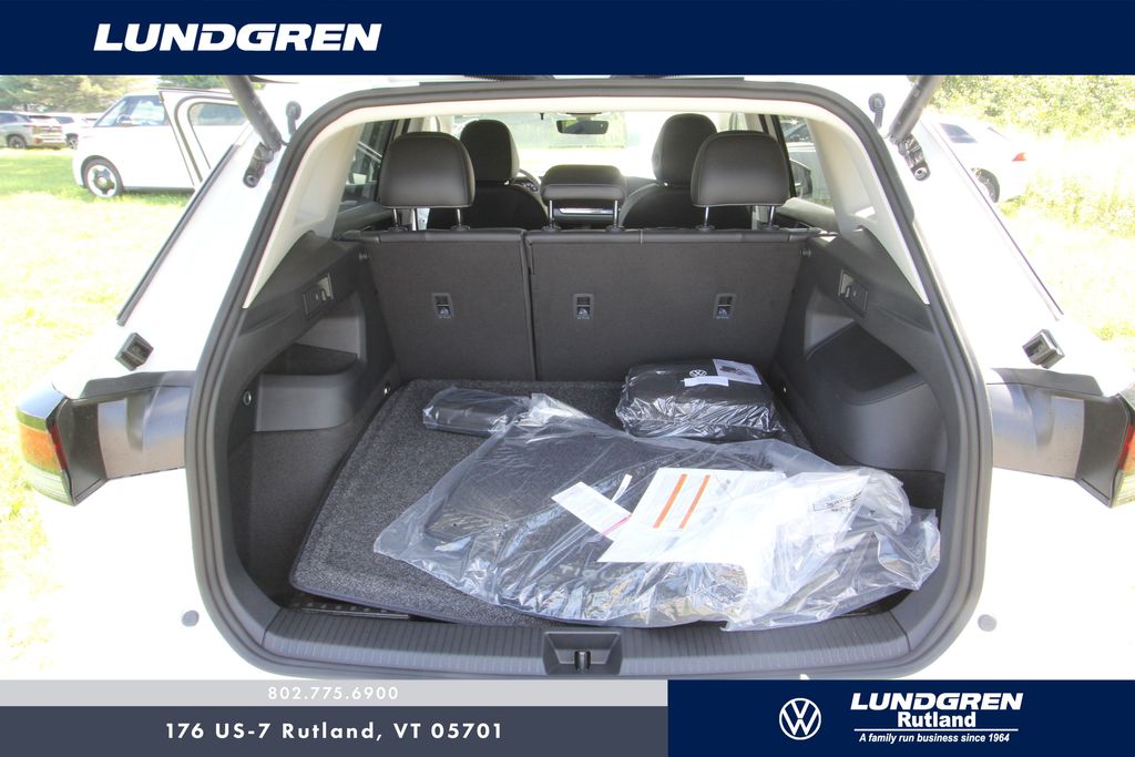 New 2026 Volkswagen Tiguan SUV