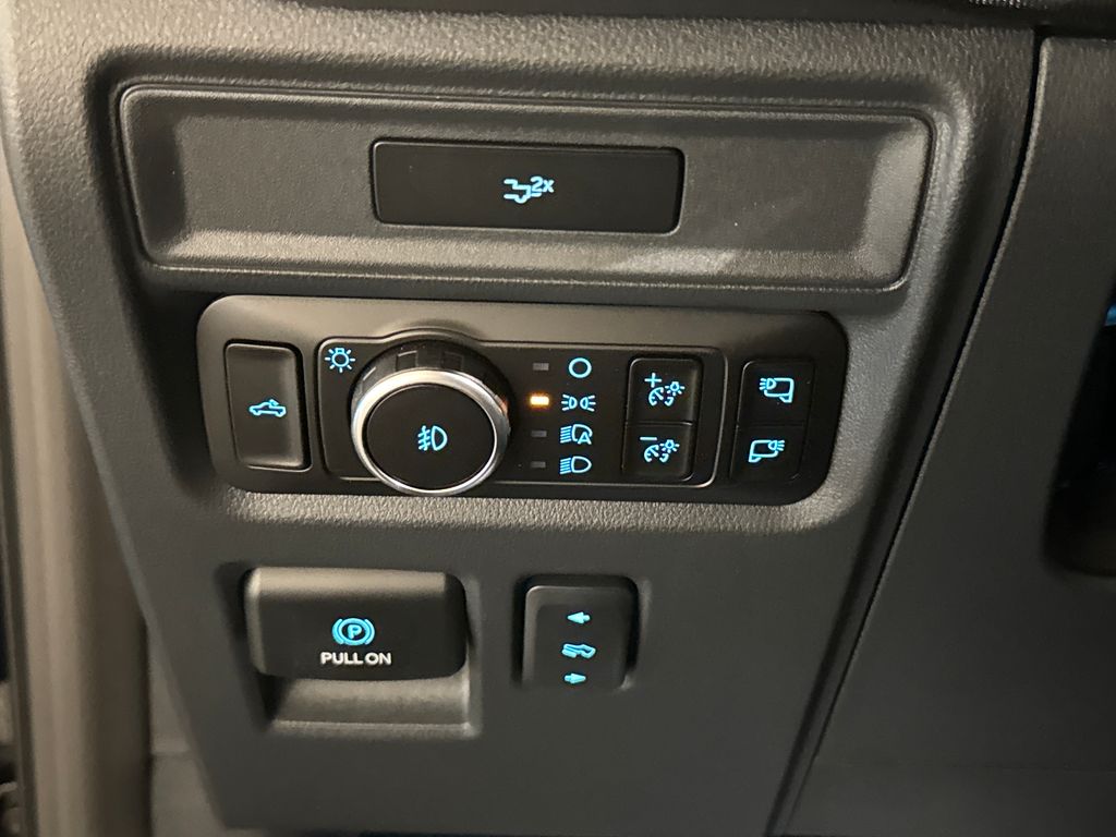 New 2026 Blue Ford Lariat image 30