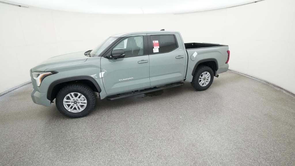 2025 Toyota Tundra SR5 17