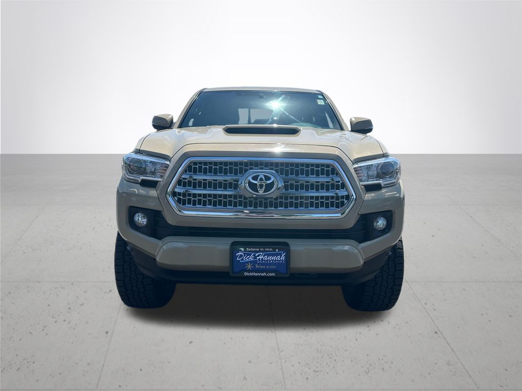 2016 Toyota Tacoma TRD Sport