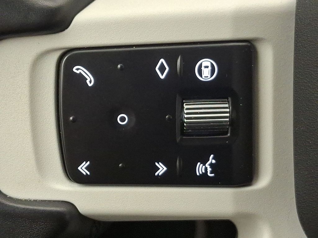 Thumbnail: 2025 Land Rover Defender - 22