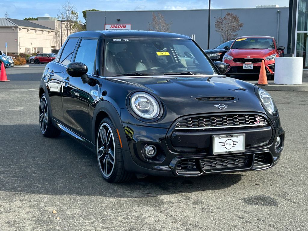 2021 MINI Cooper S 7