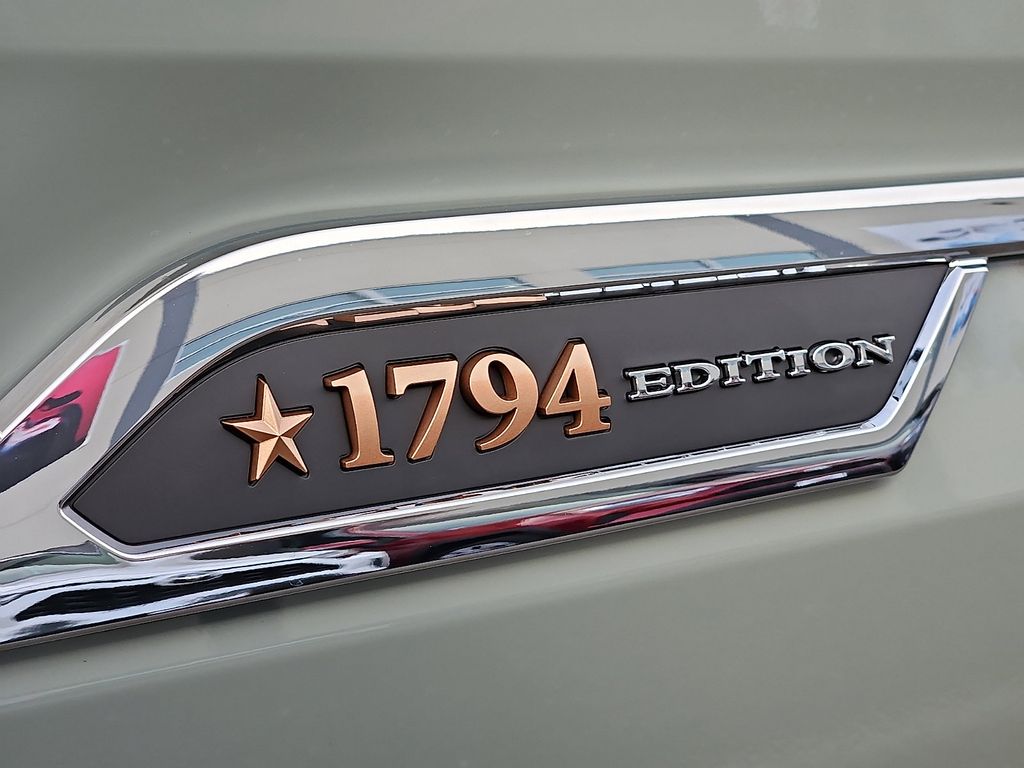 Thumbnail: 2026 Toyota Tundra - 21