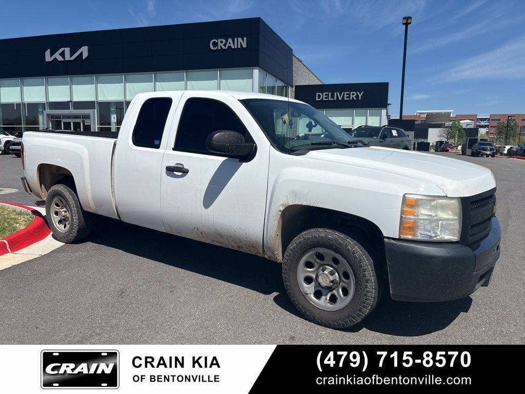 Summit White 2011 Chevrolet Silverado 1500 Work Truck Extended Cab RWD Pickup Truck 4X2 4-Speed Automatic Overdrive