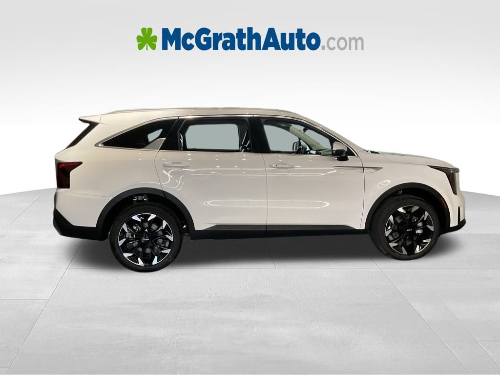 New 2026 White Kia EX image 2