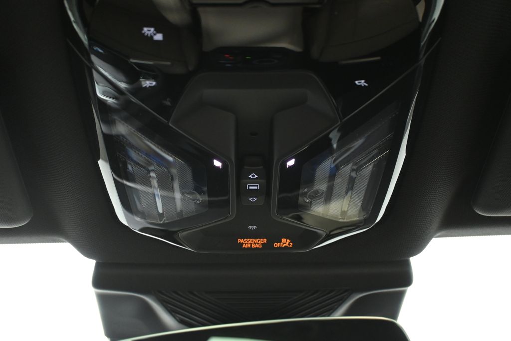 Thumbnail: 2026 BMW X3 - 21