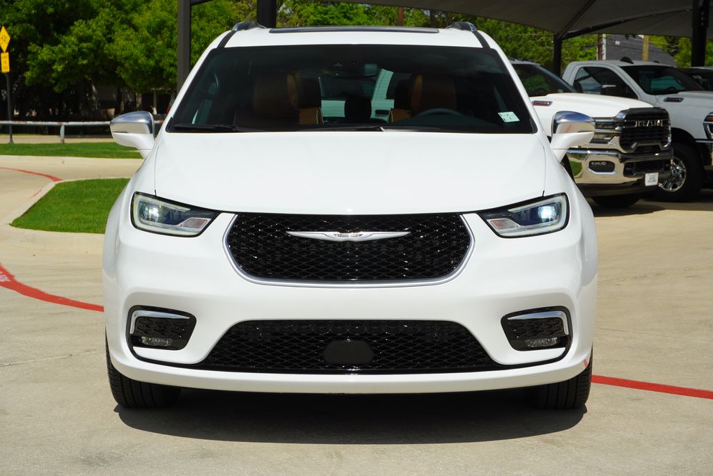Used Car 2024 Chrysler Pacifica  Pinnacle For Sale Under $50,000 In Weatherford, Texas
