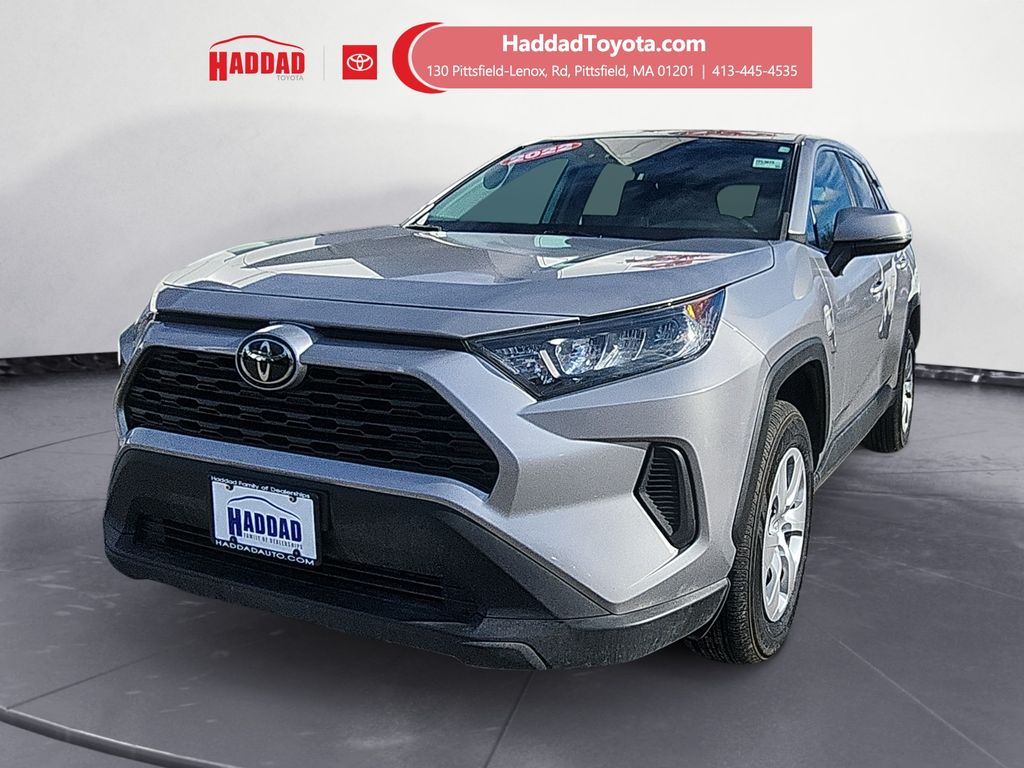 2022 Toyota RAV4 LE AWD