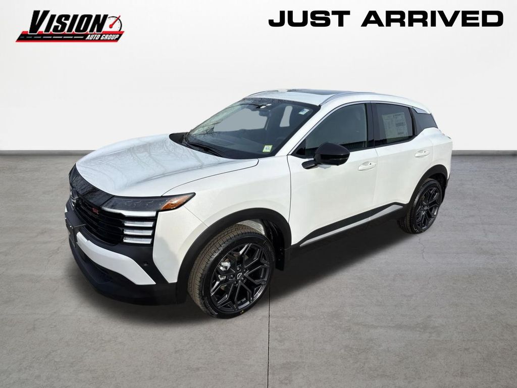 Aspen White Tricoat 2026 Nissan Kicks SUV / Crossover All-Wheel Drive Continuously Variable Transmission