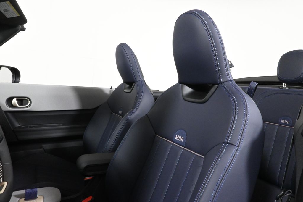 Thumbnail: 2026 MINI Cooper - 24