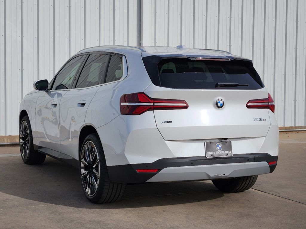 2025 BMW X3  3