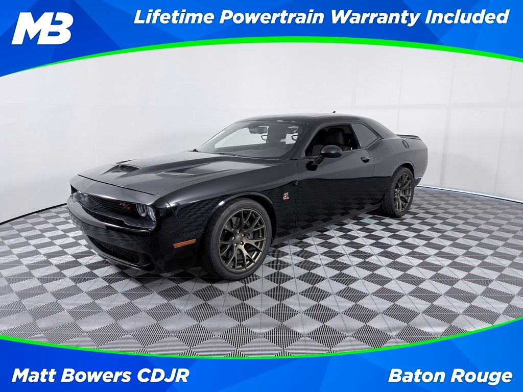 Pitch Black Clearcoat 2022 Dodge Challenger Coupe Rear-Wheel Drive 8-Speed Automatic