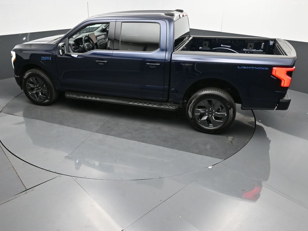 2024 Ford F-150 Lightning Flash