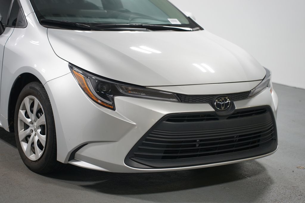 Thumbnail: 2024 Toyota Corolla - 4