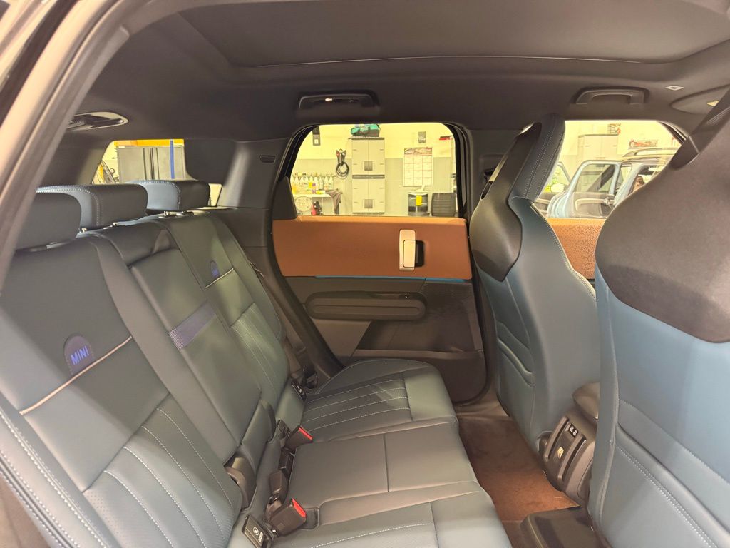 Thumbnail: 2025 MINI Cooper Countryman - 26