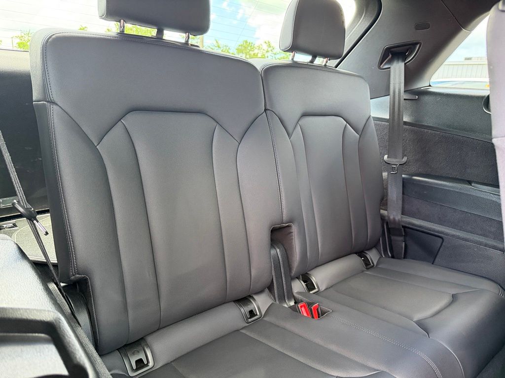 Used 2025 Audi Q7 SUV