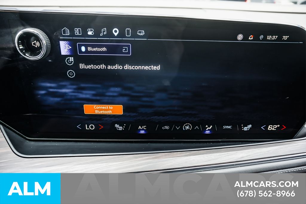 Used 2025 White Chevrolet LT image 39