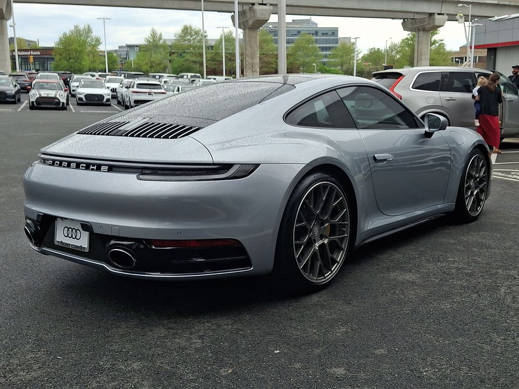 Thumbnail: 2022 Porsche 911 - 4
