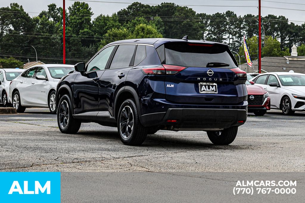 Used 2025 Blue Nissan SV image 7