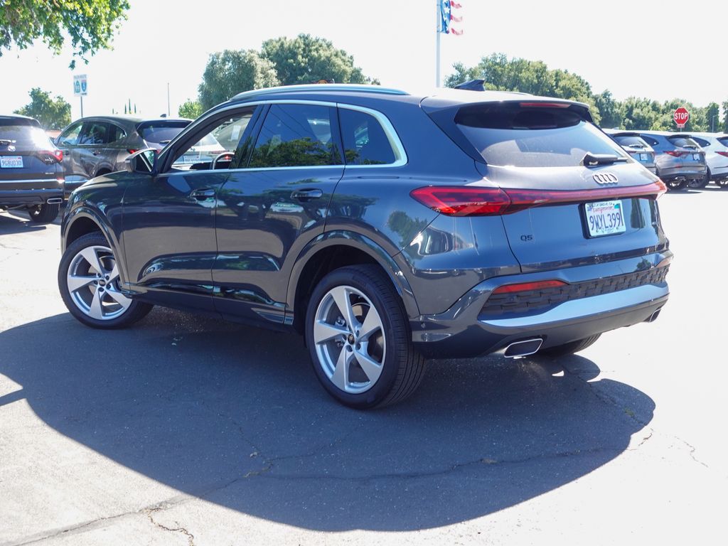 Used 2025  Audi 2.0T Premium Plus image 9