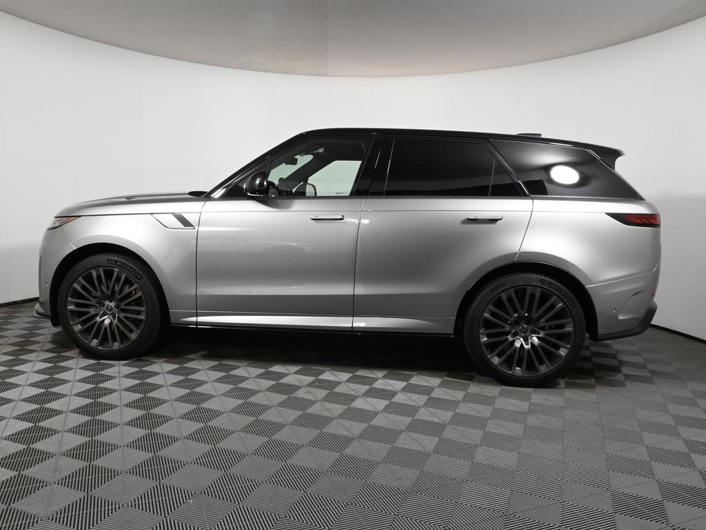 Thumbnail: 2024 Land Rover Range Rover Sport - 2