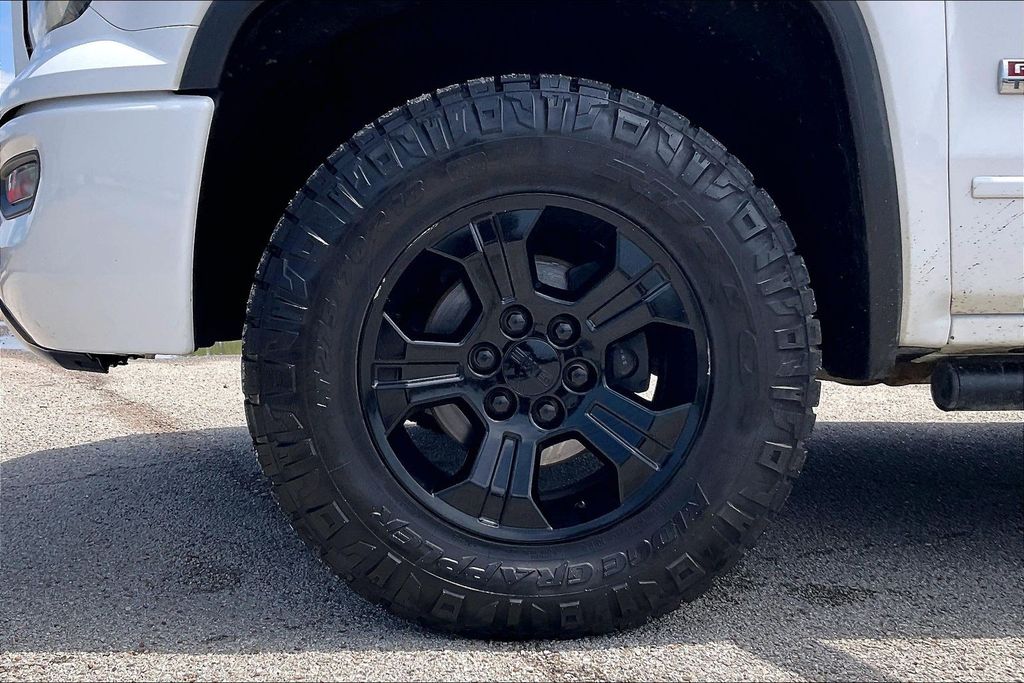 Used 2021 Ram 1500 Laramie 4D Crew Cab