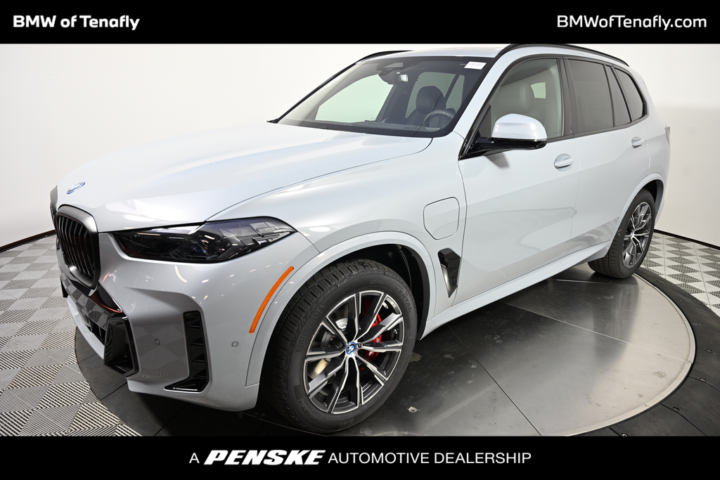 2025 BMW X5 xDrive50e -
                Tenafly, NJ