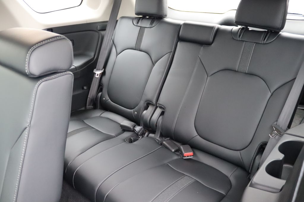 Thumbnail: 2025 Honda Pilot - 13