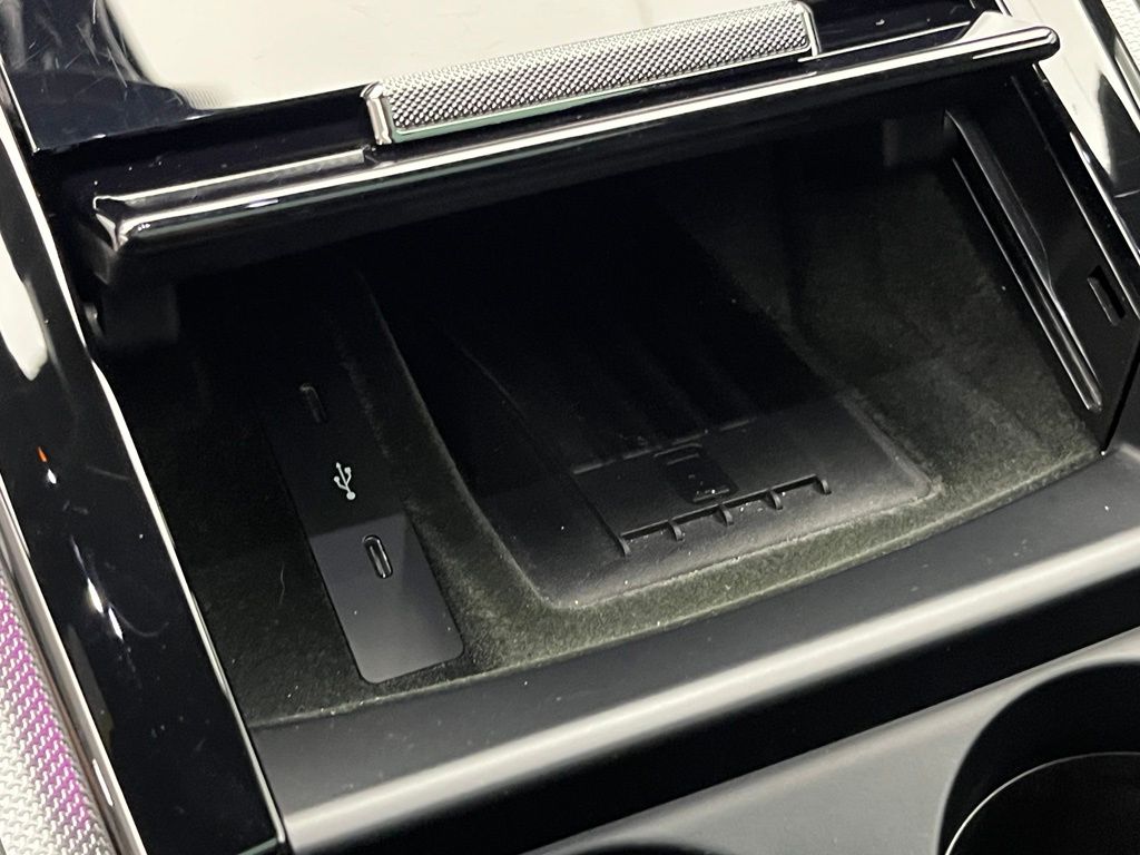 Thumbnail: 2025 Porsche Panamera - 18