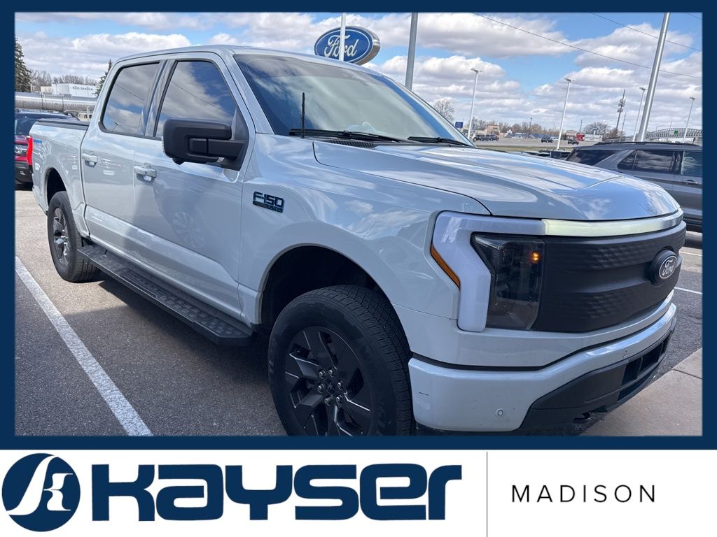 2024 Ford F-150 Lightning Flash