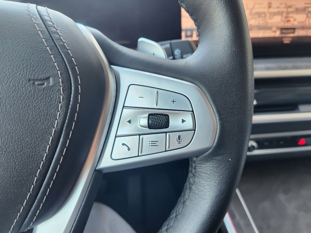 2023 BMW X7 xDrive40i White at Bayway Cadillac of The Woodlands