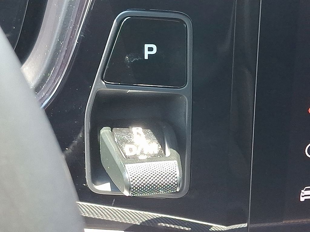 Thumbnail: 2024 Porsche Cayenne - 16