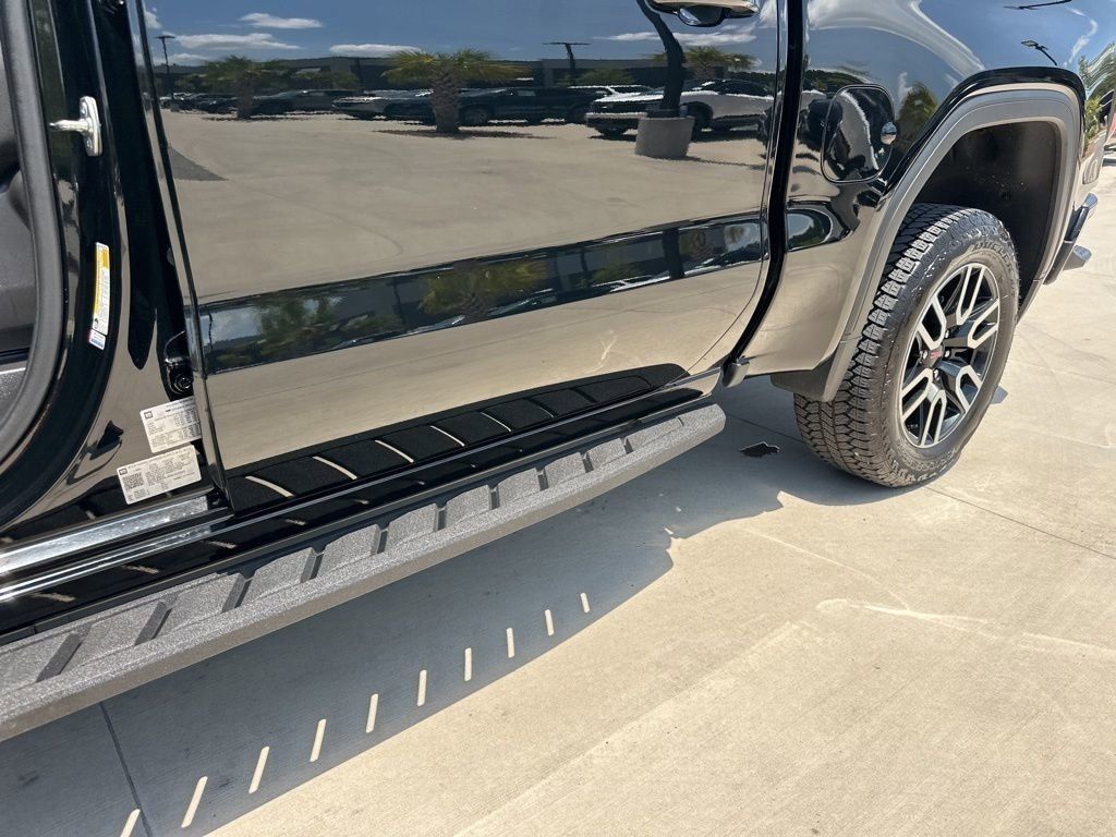 2025 Onyx Black GMC Sierra 1500 AT4 4X4 Truck