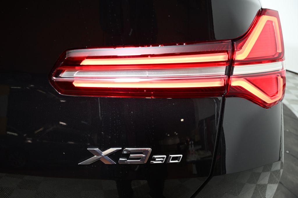 Thumbnail: 2026 BMW X3 - 11